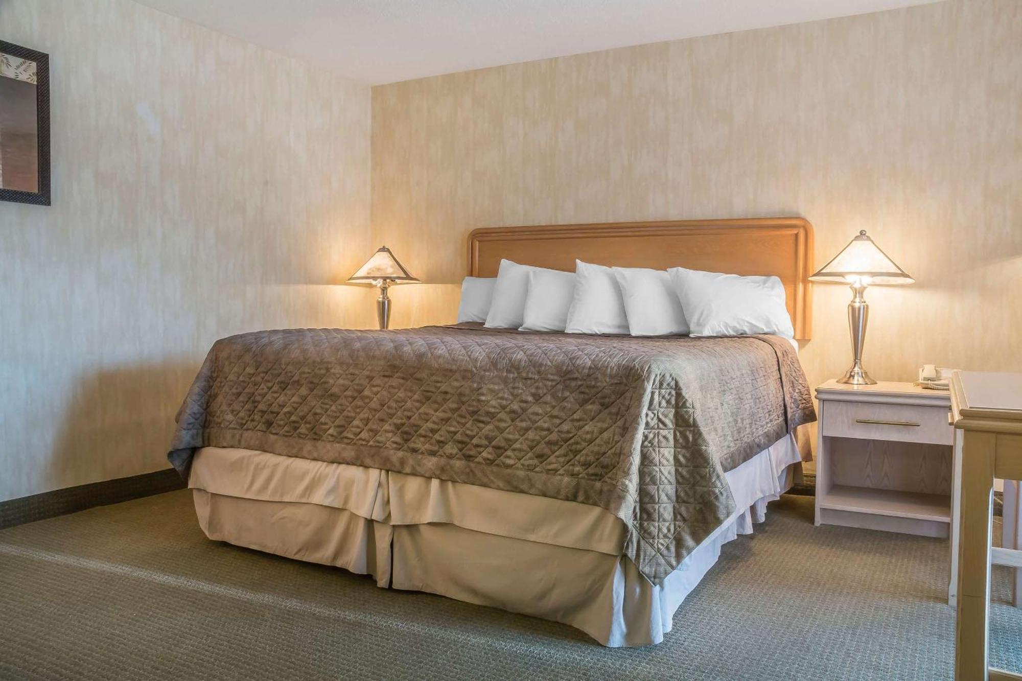 Rodeway Inn Fallsview Niagara Falls Exteriér fotografie